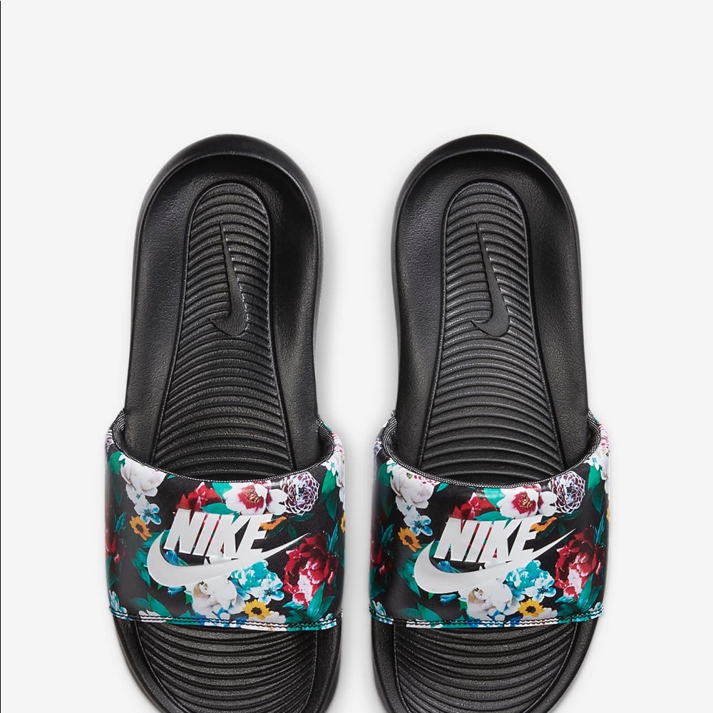 Nike Victori One